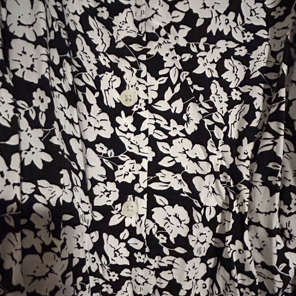 Chaps midi button-up dress, black & white floral, size 3x - Picture 7 of 7